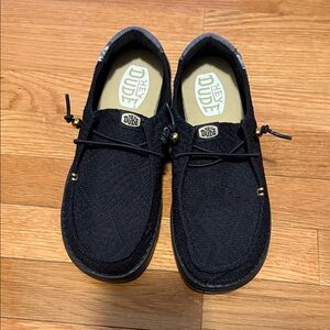 Hey Dude Woman’s Black Shoes. Size 7